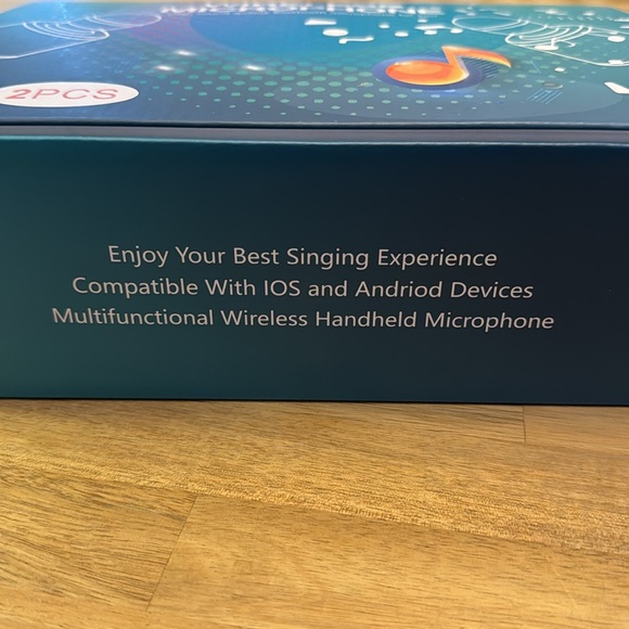 NWT! Set of 2 Wireless Bluetooth Microphones - Picture 3 of 8